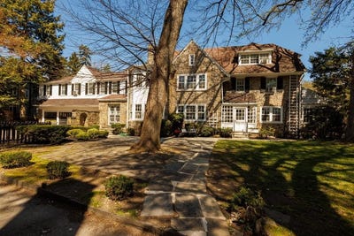 /international/us/6710-lincoln-drive-philadelphia-pa-110107342766/