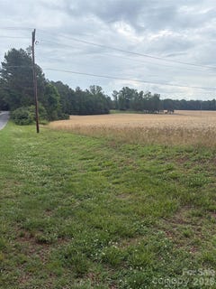 /international/us/3434-morgan-mill-road-monroe-nc-110108331800/
