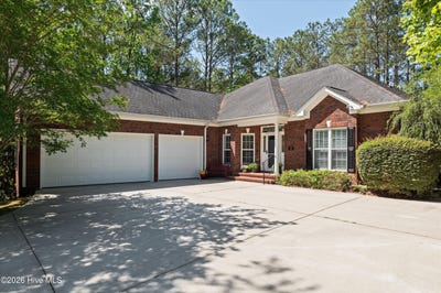 /international/us/131-cypress-drive-mccormick-sc-110108229969/