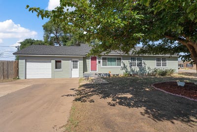 /international/us/1602-avenue-b-levelland-tx-110108472993/