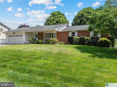 /international/us/2704-plymouth-drive-easton-pa-110100463433/
