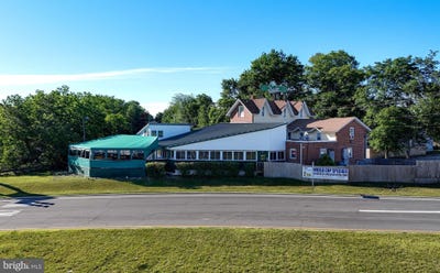 /international/us/744-main-street-lumberton-nj-110108985810/