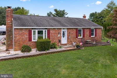 /international/us/7-graces-drive-coatesville-pa-110119969173/