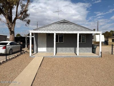 /international/us/2527-2529-e-cameron-vista-tucson-az-110098780982/