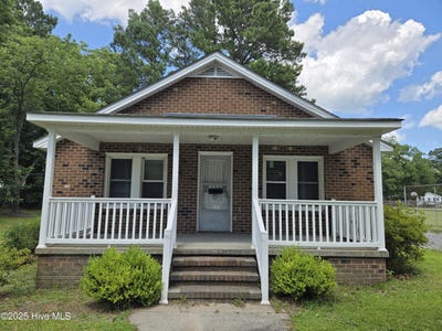 /international/us/200-martin-street-williamston-nc-110101222447/