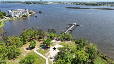 /international/us/lot-40-savannah-estates-boulevard-biloxi-ms-110107084324/