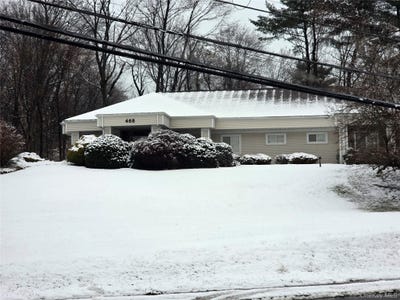 /international/us/468-gidney-avenue-newburgh-ny-110104339137/