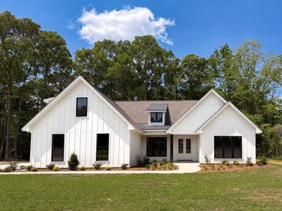 /international/us/41-forest-barnes-petal-ms-110110268655/