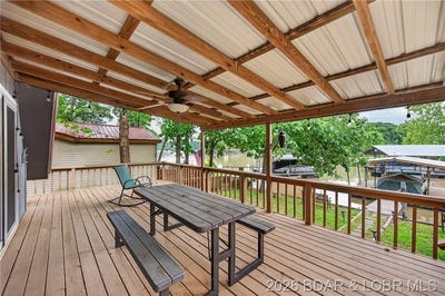/international/us/33272-swim-beach-road-stover-mo-110109105386/