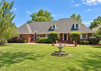 /international/us/408-e-rose-street-jackson-al-110107699246/