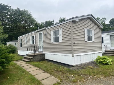 /international/us/751-washington-st-auburn-ma-110100331487/