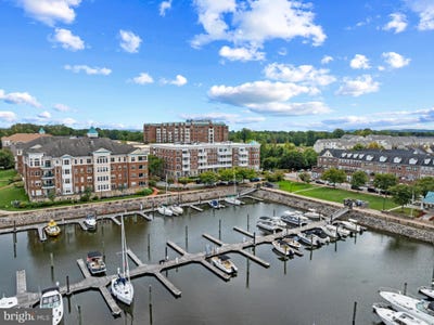 /international/us/525-belmont-bay-drive-woodbridge-va-110120041415/