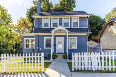 /international/us/519-laurel-street-elgin-il-110120615659/
