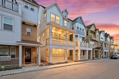 /international/us/203-s-village-way-lewisville-tx-110100810830/