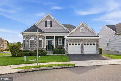 /international/us/671-stamp-street-phoenixville-pa-110120560733/