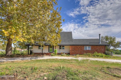 /international/us/3611-n-saint-louis-avenue-joplin-mo-110120712550/