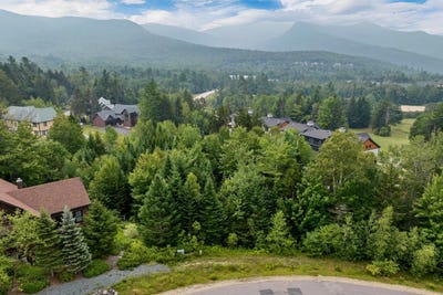 /international/us/11-golden-heights-road-waterville-valley-nh-110101449012/