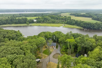/international/us/886-middle-road-dresden-me-110107401785/
