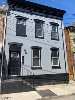 /international/us/24-sanford-st-trenton-city-nj-110108412588/