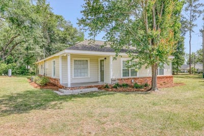 /international/us/830-snow-ave-dixie-ga-110107807198/
