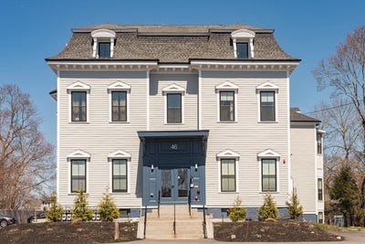 /international/us/46-union-st-weymouth-ma-110107489616/