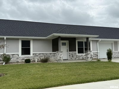 /international/us/2811-n-23rd-street-quincy-il-110101000991/