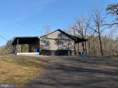 /international/us/national-pike-ne-little-orleans-md-110106624652/