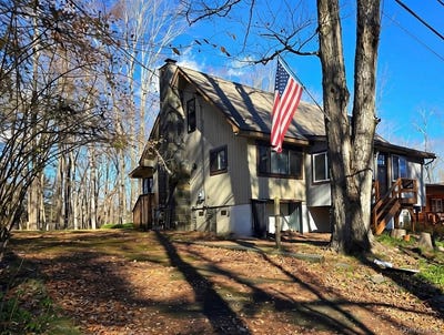 /international/us/45-w-adirondack-trail-smallwood-ny-110098328001/