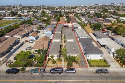 /international/us/10901-s-freeman-inglewood-ca-110109931266/