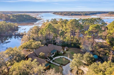 /international/us/4400-wando-farms-road-mount-pleasant-sc-110105201714/