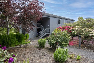 /international/us/1987-gearhart-green-dr-gearhart-or-110106357166/