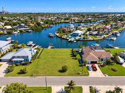 /international/us/753-gran-kaymen-way-apollo-beach-fl-110120512174/