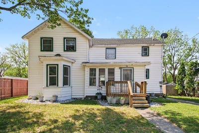 /international/us/54-grove-street-coopersville-mi-110108300394/