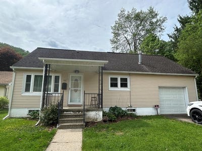 /international/us/702-ross-street-coudersport-pa-110108175746/