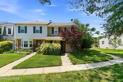 /international/us/56-kingsley-way-freehold-nj-110108204966/