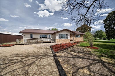 /international/us/5537-s-county-road-t-brodhead-wi-110107802953/