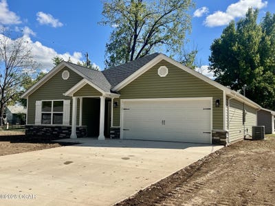 /international/us/108-coyle-street-joplin-mo-110120002679/