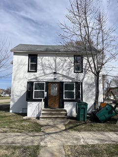 /international/us/102-e-stanton-street-streator-il-110106303021/