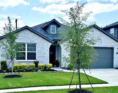 /international/us/608-n-rain-barrel-place-weston-tx-110100116252/