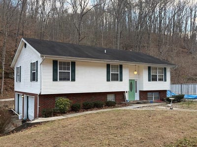 /international/us/5085-route-40-west-staffordsville-ky-110104907648/