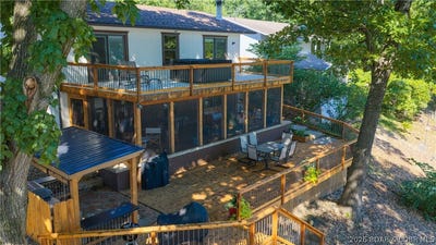 /international/us/701-graham-point-camdenton-mo-110109026837/