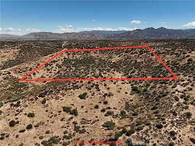 /international/us/740-summit-valley-near-road-hesperia-ca-110120058573/