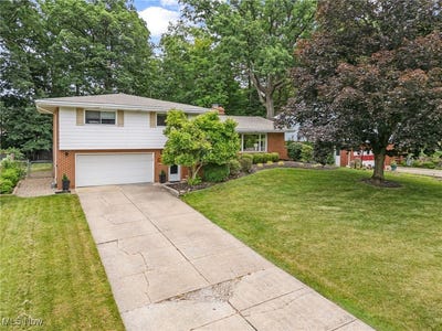 /international/us/7647-ragall-parkway-middleburg-heights-oh-110100799755/?lang=zh-cn