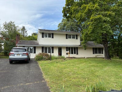 /international/us/15-allston-road-kendall-park-nj-110120449387/