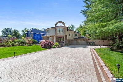 /international/us/290-dunkerhook-road-paramus-nj-110108666457/?lang=de