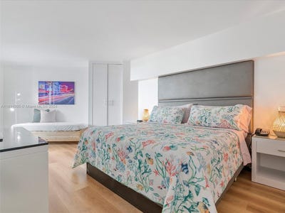 /international/us/2670-e-sunrise-blvd-fort-lauderdale-fl-110095823045/