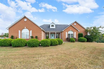 /international/us/14108-lynn-road-poplar-bluff-mo-110106918982/