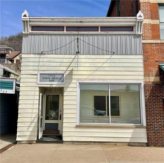 /international/us/117-s-main-street-alma-wi-110107266919/
