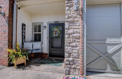 /international/us/204-tivoli-lane-maumelle-ar-110101090246/