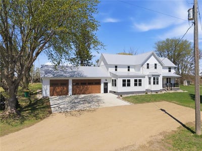 /international/us/13291-pony-road-belle-plaine-mn-110107639554/